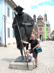 Jakobspilger vor dem Dom zu Speyer